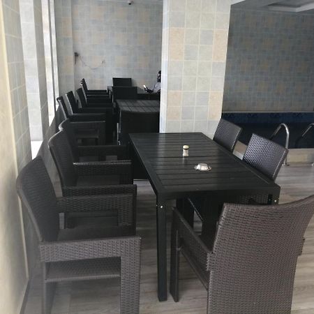 Grand Venice Transit Apartments Лагос Экстерьер фото
