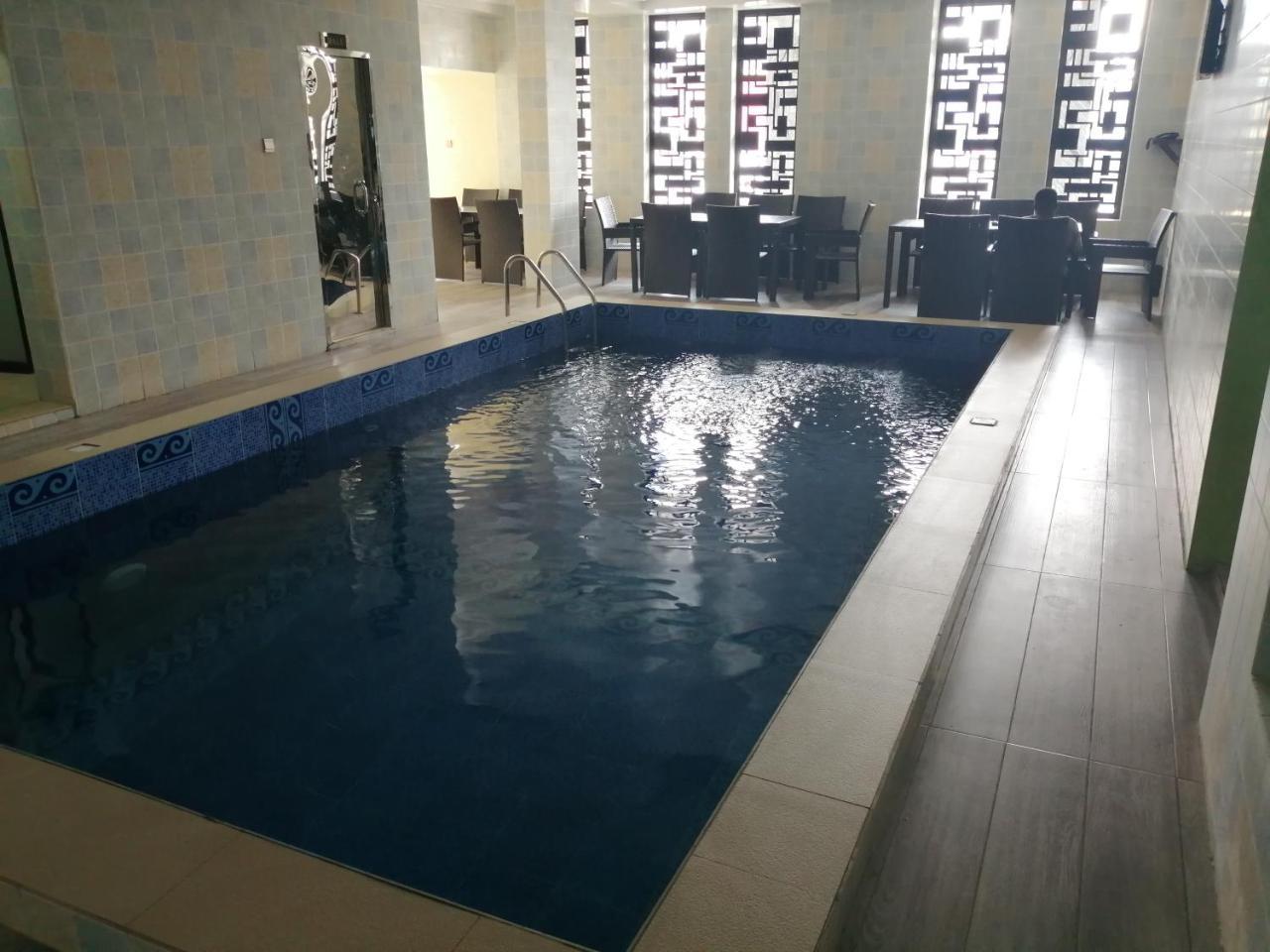 Grand Venice Transit Apartments Лагос Экстерьер фото